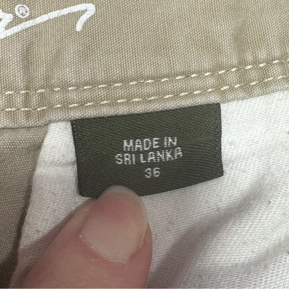 Eddie Bauer Khaki Cargo Short size 36 - Picture 10 of 13